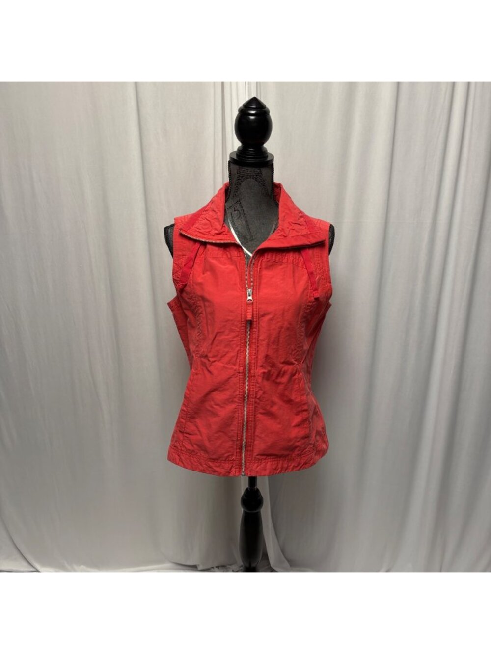 Columbia Zip-Up Vest Womens Size Medium Coral Lightweight Utility Activewear